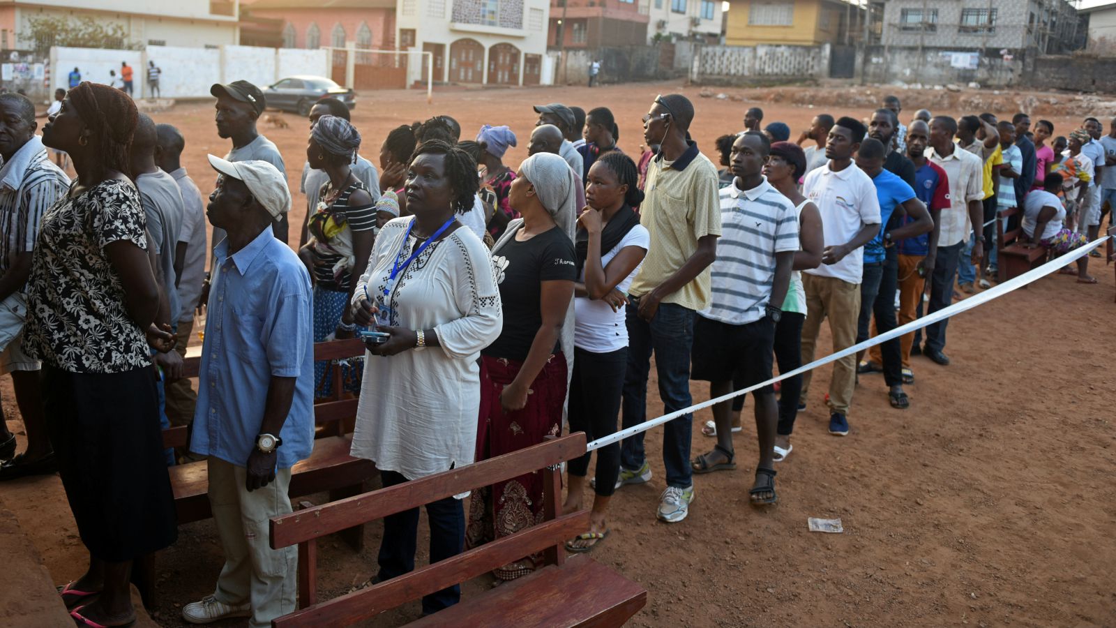 An Unpredictable Parliament: Governing without a Stable Majority  in Sierra Leone