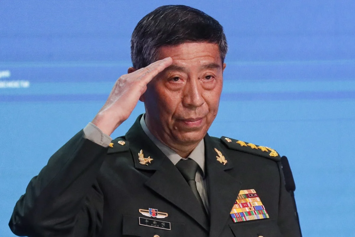 Former Chinese Defence Minister Faces Corruption Probe